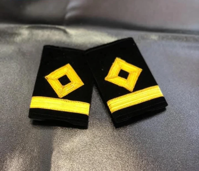 third officer navy epaulettes